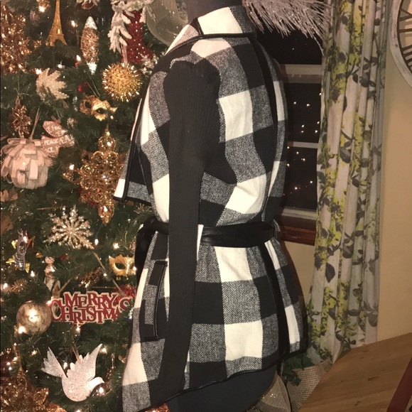 NWOT Sweater Jacket with Vegan Leather Trim Large - Picture 3 of 4